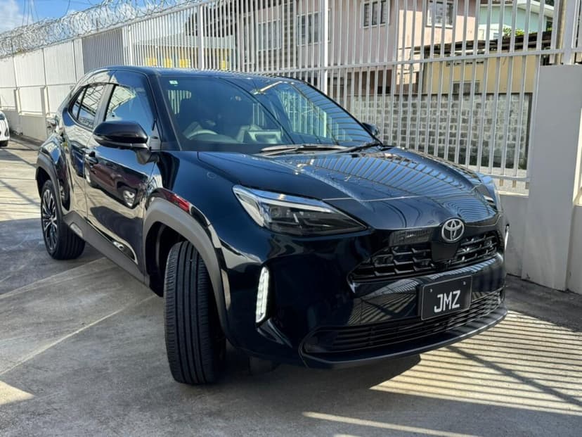 2025 Toyota Yaris Cross Hybrid Z