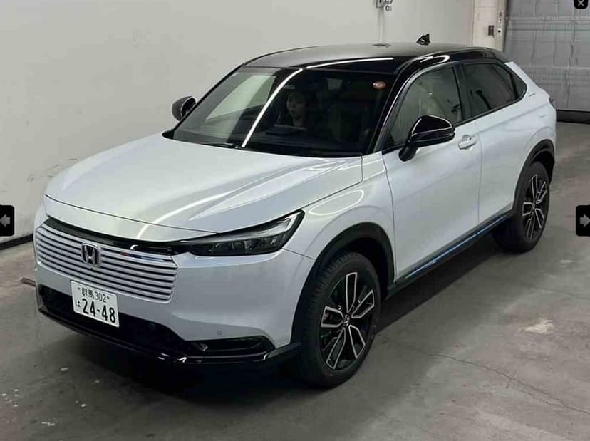 2025 Honda Vezel Play (Brand New)