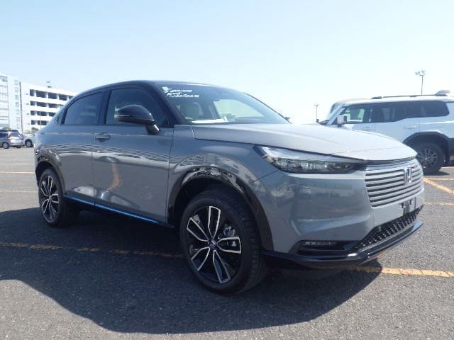 2026 Honda Vezel Z-Play Premium e-HEV (Brand New)