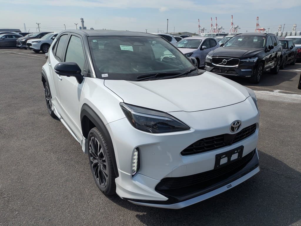 2026 Toyota Yaris Cross Hybrid Z